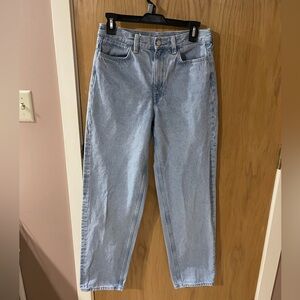 COS Relaxed Leg Straight Fit Mid Rise Light Wash Denim Size 27